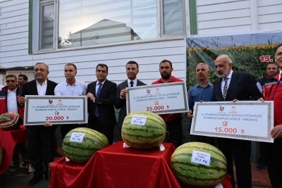 Diyarbakır'da Dev Karpuzlar Yarıştı