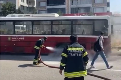 Diyarbakır’da Halk Otobüsünde Korkutan Yangın