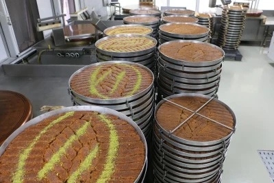 Diyarbakır’da Tatlı Mesaisi: Hacıbaba Pastaneleri Bayram İçin 30 Ton Tatlı Üretecek