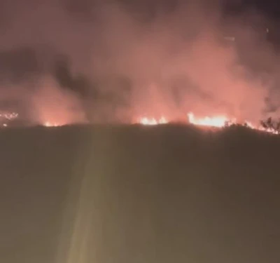 Diyarbakır&rsquo;ın tarihi yandı onlar halay &ccedil;ekti