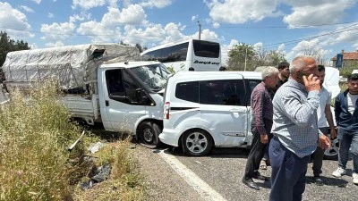 Diyarbakır-Silvan Yolunda Feci Kaza