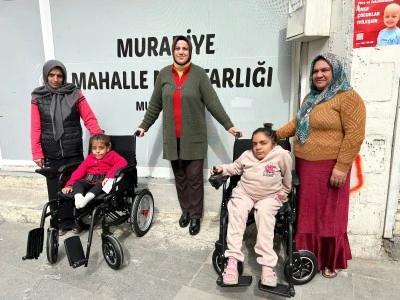 Engelli kızlara ak&uuml;l&uuml; sandalye desteği