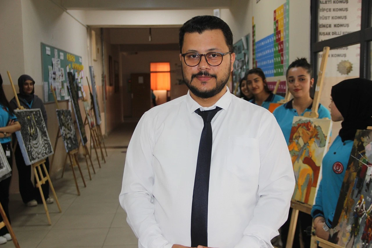 Kud&uuml;s hassasiyeti Cizre İmam Hatip Lisesi &ouml;ğrencilerinin sergisine yansıdı