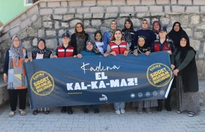 Jandarma kadınlara KADES’i tanıttı