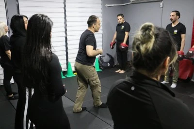 Kadınlara y&ouml;nelik eğitim ve farkındalık &ccedil;alışması