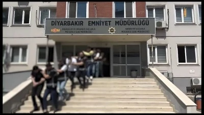 Silahlı Su&ccedil; &Ouml;rg&uuml;t&uuml;ne B&uuml;y&uuml;k Darbe: 40 G&ouml;zaltı, 15 Tutuklama
