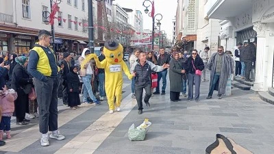 Sur sokaklarında Ramazan neşesi